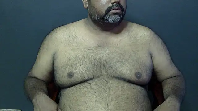 Snapshot of hairysubcub_70 chatting on September 25, 7:29 am hairysubcub 70 online show from September 25, 7:29 am