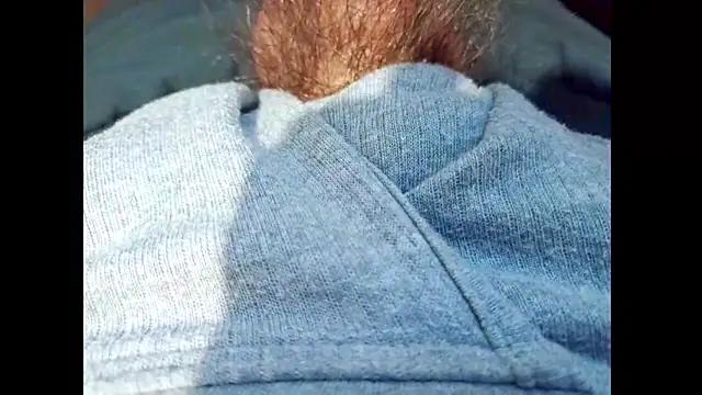 hairyuncut00 online show from December 22, 6:05 pm