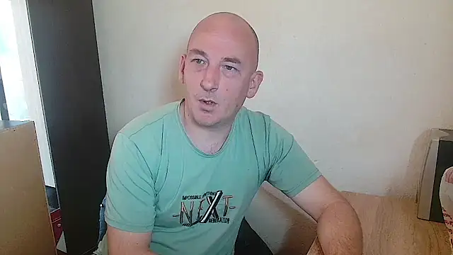 Johan   Barker online show from March 15, 12:35 pm