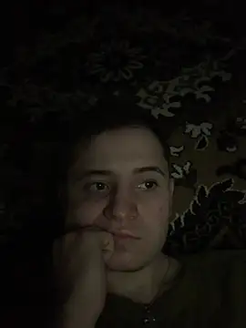 sweaticeboy online show from December 22, 12:16 pm