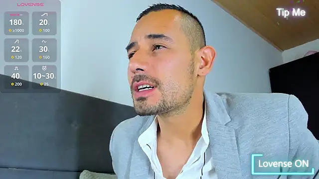 jhonyalzate2 online show from October 6, 1:54 am