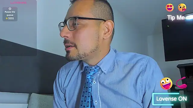 jhonyalzate2 online show from February 11, 12:38 am