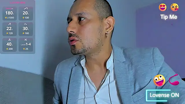 jhonyalzate2 online show from December 8, 4:04 am