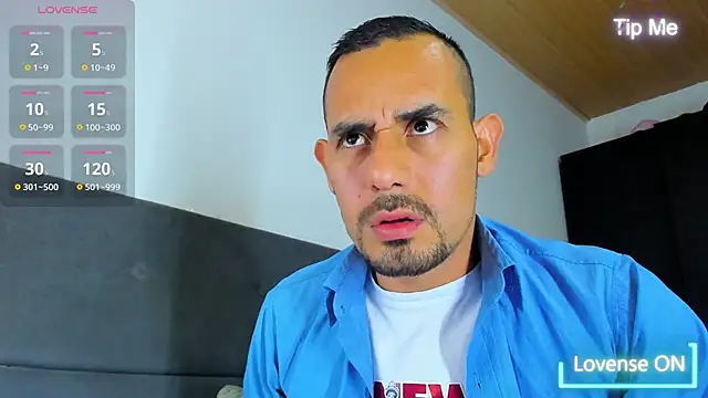 jhonyalzate2 online show from October 7, 2:04 am