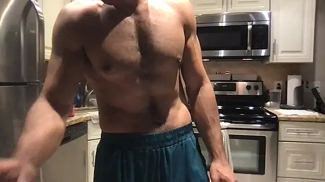 BigGuyMuscle online show from December 5, 2:40 am