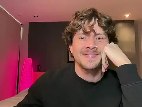 mcklister kinky feets online show from February 11, 7:08 pm