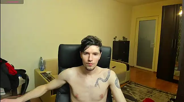 awesomejustin online show from January 17, 12:20 am