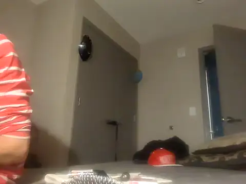 Bottomslut4tops84 online show from January 9, 8:14 pm