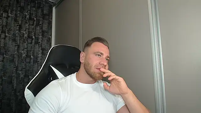 Thori92 online show from July 5, 4:14 pm