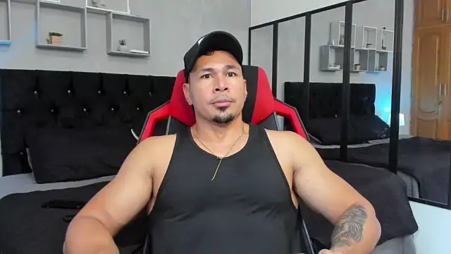 tyler hank01 online show from March 1, 6:40 pm