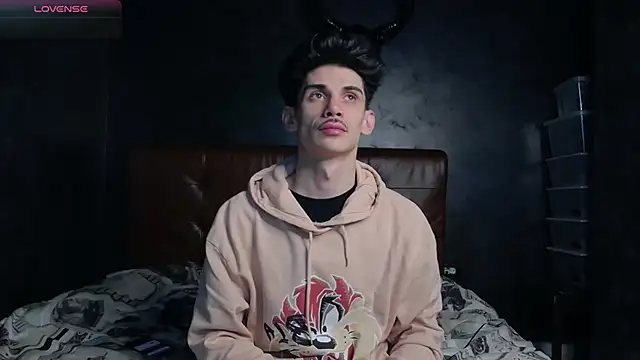 DanielCrush1 online show from February 7, 7:37 am