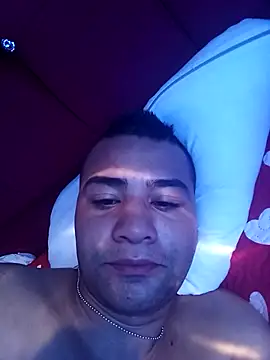 EISONREINA11 online show from November 9, 1:37 pm