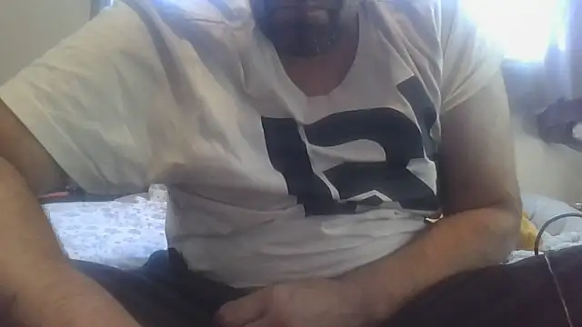 longdongYYc online show from October 3, 4:01 pm