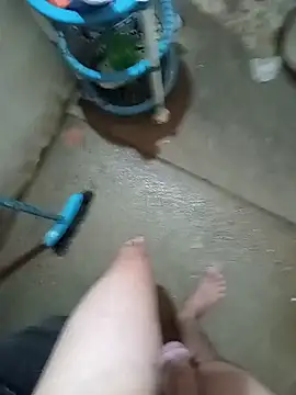 JOHN GOSTOSO online show from October 29, 12:30 pm