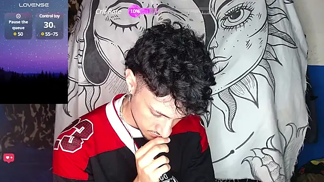 Snapshot of Apolo_S chatting on December 8, 6:54 am Apolo S online show from December 8, 6:54 am
