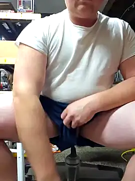 Snapshot of taurada76 chatting on December 21, 2:47 pm taurada76 online show from December 21, 2:47 pm