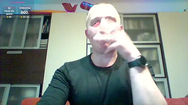 Matttthees online show from November 9, 9:08 pm