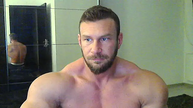 muscularkevin online show from March 11, 4:43 am