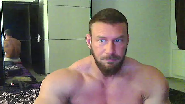 muscularkevin online show from March 29, 4:45 am