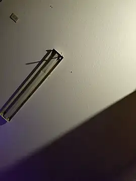 Hotredheadandtoungelasher online show from December 21, 12:24 pm