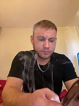 Snapshot of Weestud94 chatting on March 1, 2:23 pm Weestud94 online show from March 1, 2:23 pm