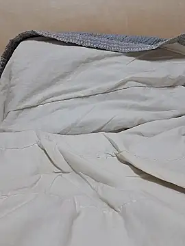 u AB online show from November 24, 3:46 pm