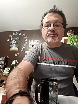 mike9473 online show from October 16, 5:26 am