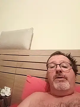 mike9473 online show from October 13, 8:04 pm