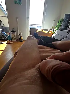 lovebbwgirly online show from March 12, 10:12 am