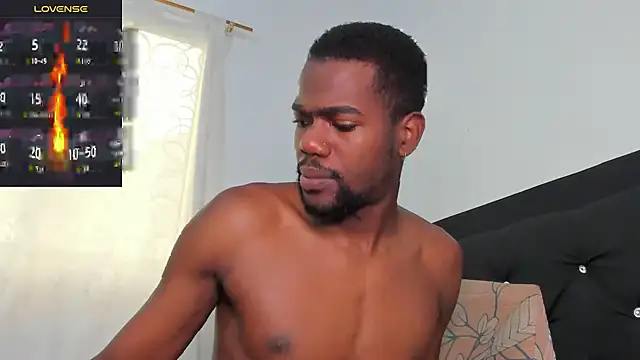 santi brown online show from October 15, 6:37 pm