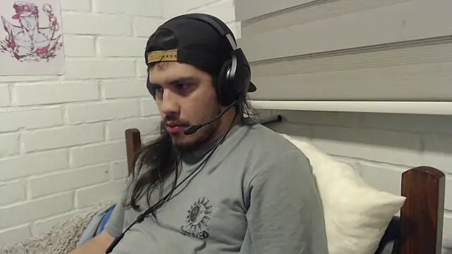 hung weeb online show from October 14, 3:24 am