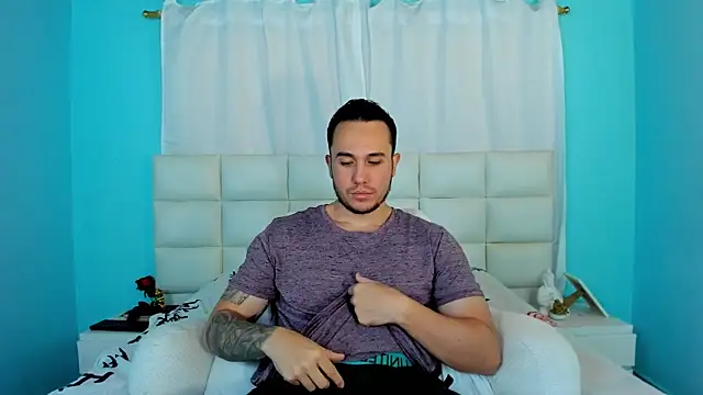 juan  jimenez online show from September 26, 8:28 pm