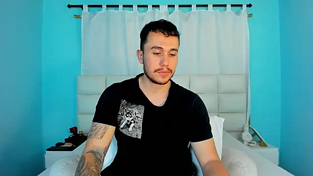 juan  jimenez online show from November 28, 4:04 am