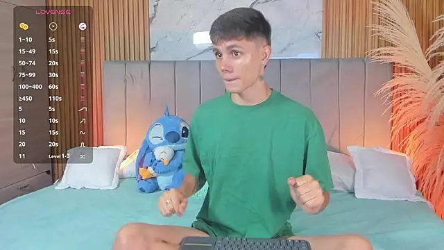 DustinLevine online show from April 6, 12:28 pm