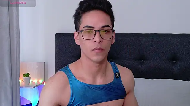 aodaboyyy online show from February 15, 1:19 pm