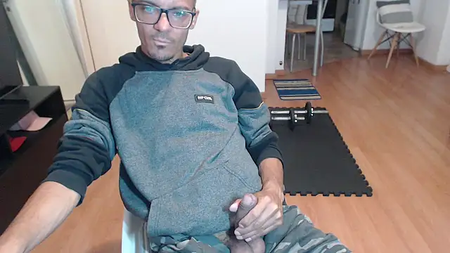 guachin hunk online show from October 14, 6:26 pm