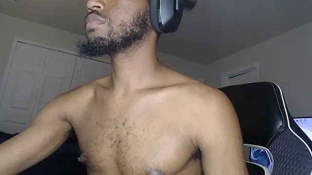 ChrisVacher online show from October 16, 12:18 am