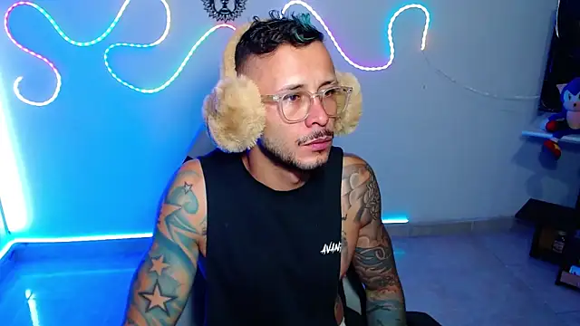 sebastian horny online show from October 15, 7:16 am