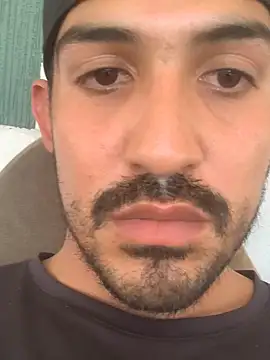 B1f2a3h4 online show from April 26, 10:06 pm