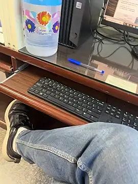 bigshow112 online show from December 5, 6:32 am