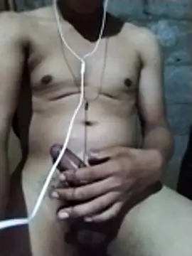 cachondo1610 online show from March 15, 8:00 am