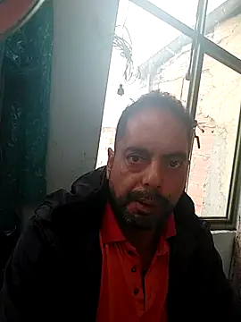 baezlove online show from March 1, 9:48 pm