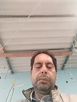 baezlove online show from February 11, 2:24 pm