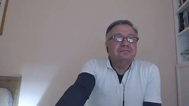 YOU6me online show from November 30, 5:48 pm