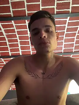 brianor89 online show from November 3, 8:10 pm