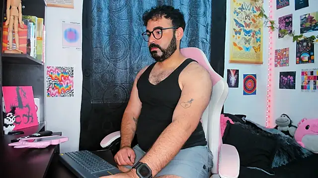 Snapshot of johnnyalx chatting on March 3, 8:29 pm johnnyalx online show from March 3, 8:29 pm