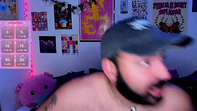 johnnyalx online show from April 4, 8:06 pm