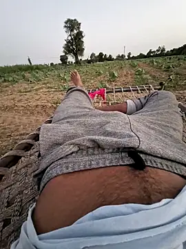 breejs online show from October 12, 4:12 pm