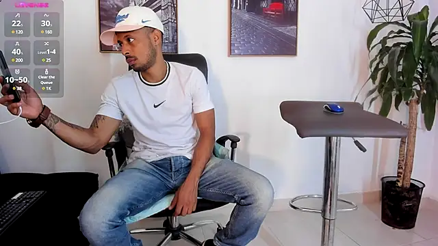 Sweet Alessandre online show from December 5, 7:18 pm