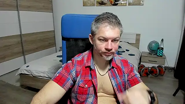 RobbyShawz online show from January 8, 6:51 am